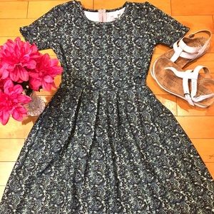LuLaRoe Amelia dress